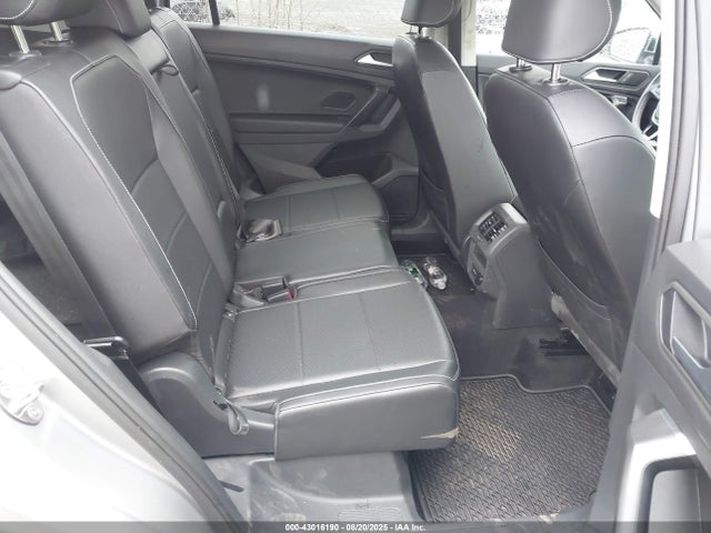 3VV2B7AXXMM106421 Volkswagen Tiguan