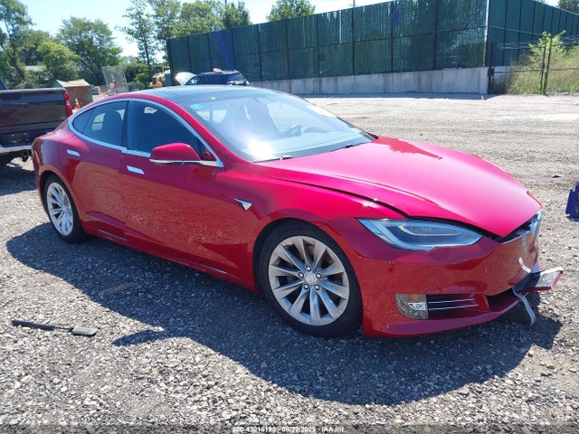 2018 TESLA MODEL S 5YJSA1E2XJF260074 Photo 0