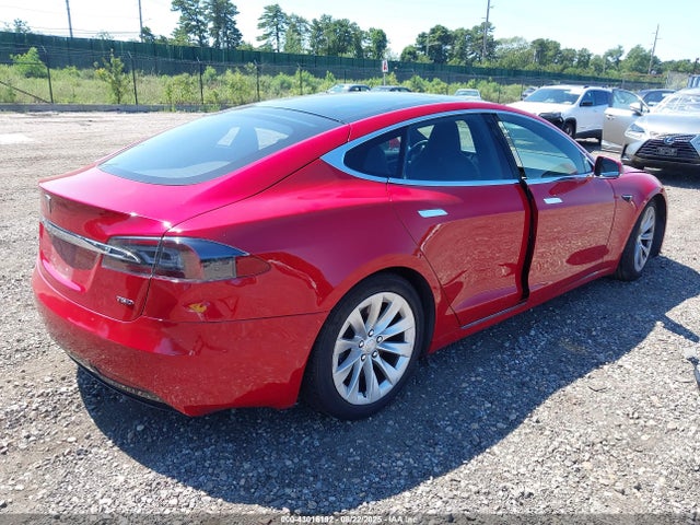 2018 TESLA MODEL S 5YJSA1E2XJF260074 Photo 3