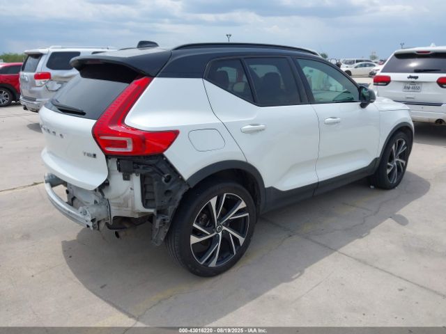 2019 VOLVO XC40 YV4162UM3K2045725 Photo 3