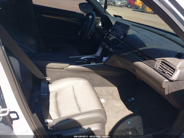 1HGCV2F38NA023590 Honda Accord Sport 2.0t