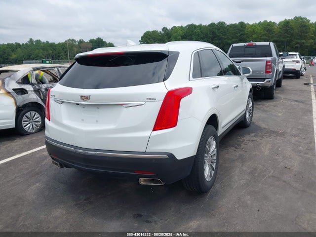 2017 CADILLAC XT5 1GYKNBRS2HZ108602 Photo 3