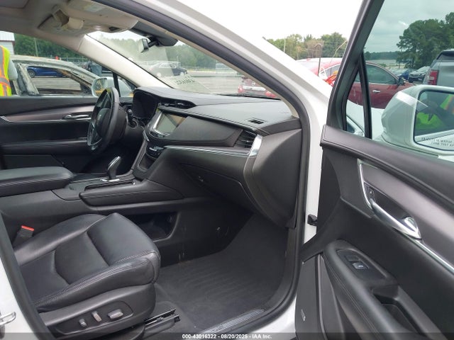2017 CADILLAC XT5 1GYKNBRS2HZ108602 Photo 4