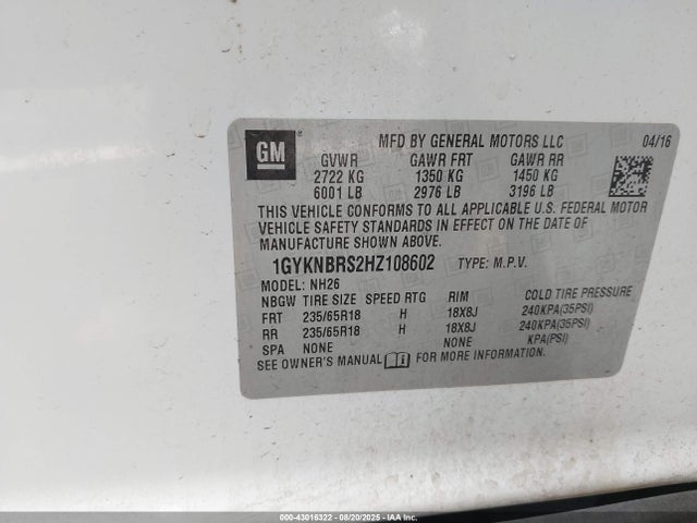 2017 CADILLAC XT5 1GYKNBRS2HZ108602 Photo 8