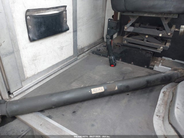 JALB4T174J7W00604 Isuzu Iz3 - 4jj1-tc