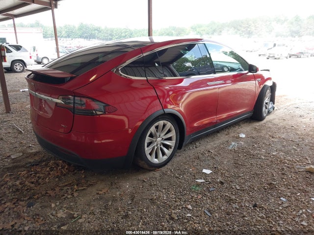 2016 TESLA MODEL X 5YJXCBE29GF013028 Photo 3