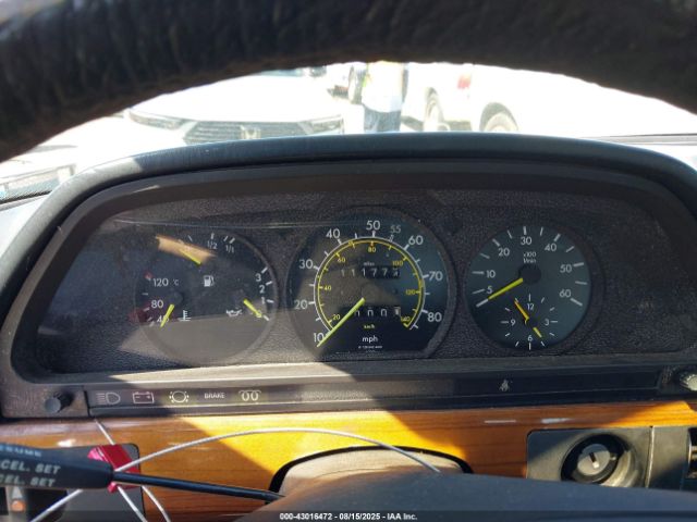 1982 MERCEDES-BENZ 300 WDBCB20A6CB023883 Photo 6