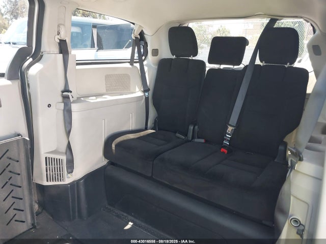 2C4RDGCG2GR276211 Dodge Grand Caravan