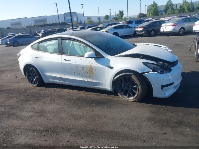 5YJ3E1EA9PF468200 Tesla MODEL 3