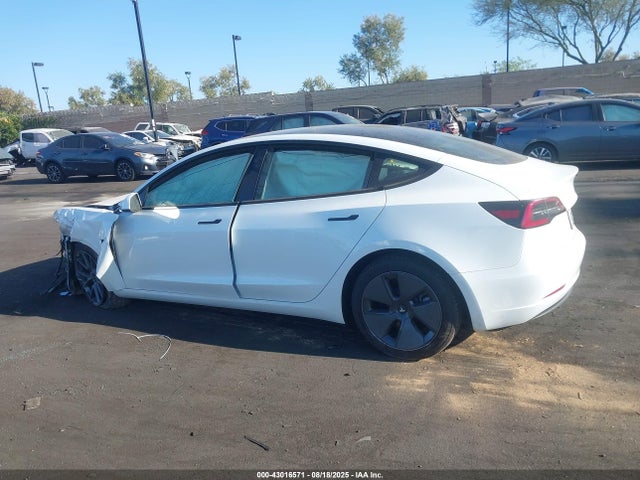 5YJ3E1EA9PF468200 Tesla MODEL 3
