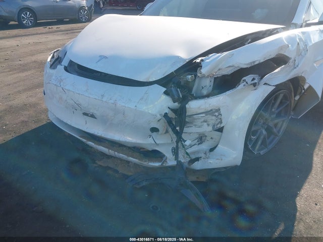 5YJ3E1EA9PF468200 Tesla MODEL 3