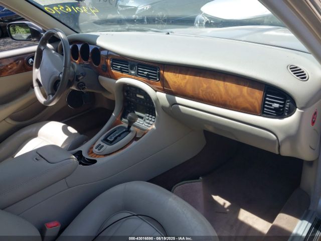 2000 JAGUAR XJ8 SAJDA14C2YLF10079 Photo 4