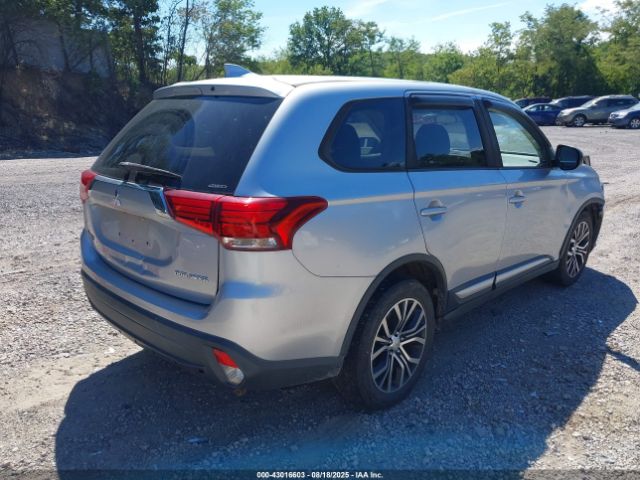 2017 MITSUBISHI OUTLANDER JA4AZ2A37HZ011027 Photo 3