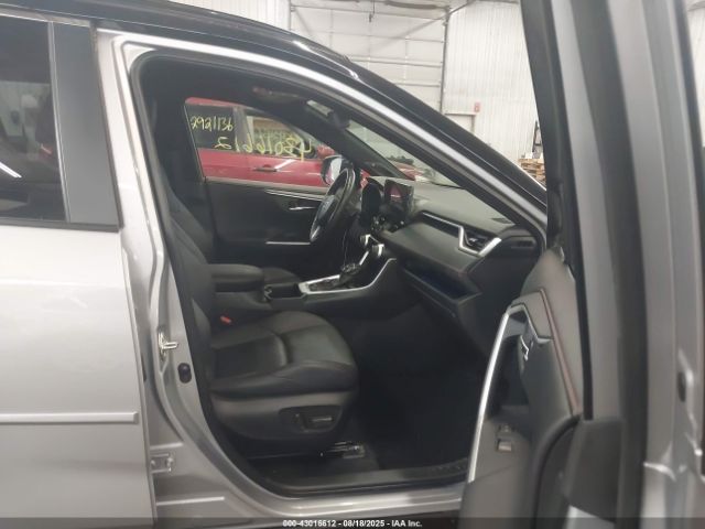 2022 TOYOTA RAV4 PRIME JTMFB3FV1ND094365 Photo 4