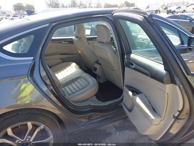 Ford Fusion 2019 3FA6P0MU1KR239942 Image 8