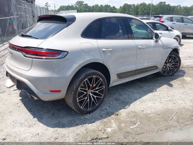 2023 PORSCHE MACAN WP1AG2A55PLB41157 Photo 3