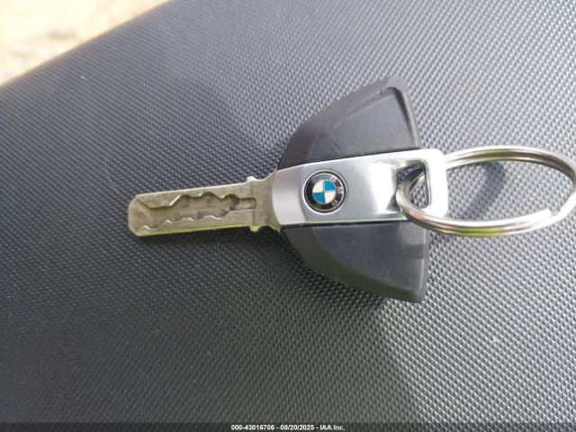 2023 BMW S 1000 WB10E6307P6H22086 Photo 10