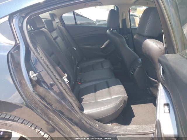 JM1GL1V58H1150511 Mazda py