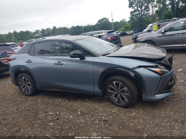 Lexus Rz 2025 JTJABABB3SA009384 Image 13