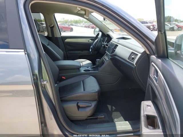 Volkswagen fsi 2019 1V2DR2CA4KC521424 Image 5