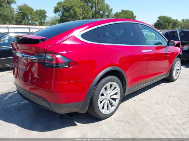 2017 TESLA MODEL X 5YJXCBE24HF054166 Photo 3