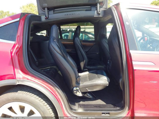 2017 TESLA MODEL X 5YJXCBE24HF054166 Photo 7