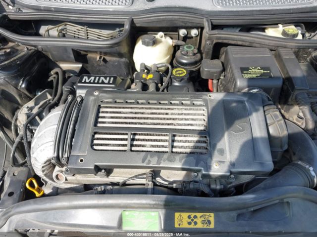 2005 MINI COOPER S WMWRH33535TF85493 Photo 9