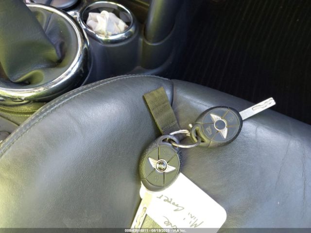 2005 MINI COOPER S WMWRH33535TF85493 Photo 10