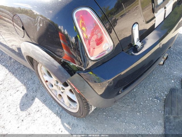 2005 MINI COOPER S WMWRH33535TF85493 Photo 5