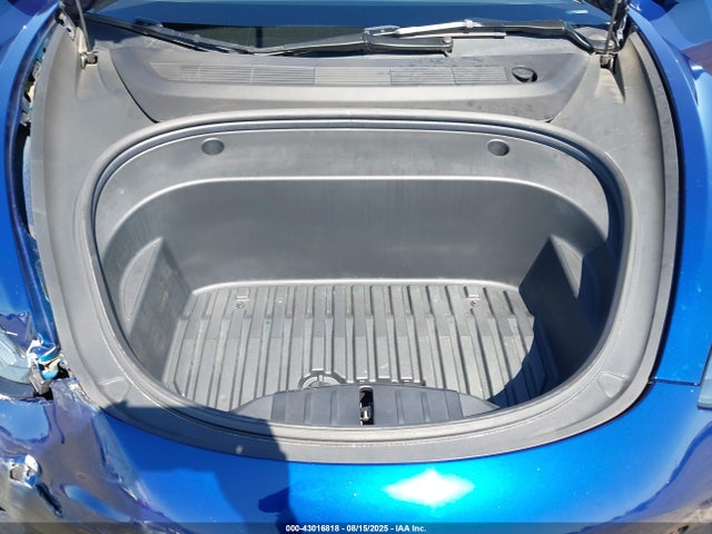 2023 TESLA MODEL 3 5YJ3E1EA7PF568098 Photo 9