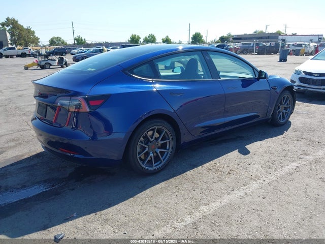 2023 TESLA MODEL 3 5YJ3E1EA7PF568098 Photo 3