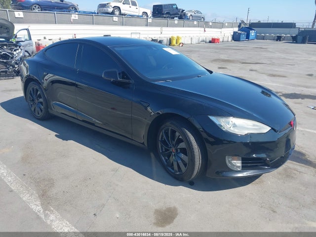 2014 TESLA MODEL S 5YJSA1H10EFP60558 Photo 0