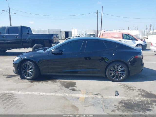 Tesla MODEL S 2014 5YJSA1H10EFP60558 Image 13