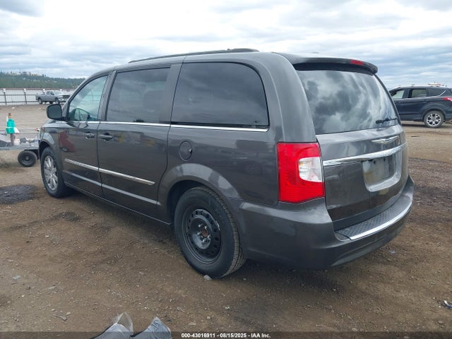 2C4RC1BG9FR676718 Chrysler Town and Country