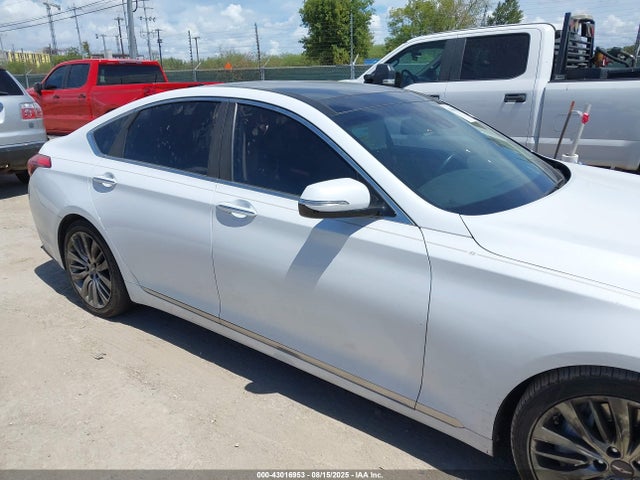 Hyundai 2015 2015 KMHGN4JF1FU068198 Image 13