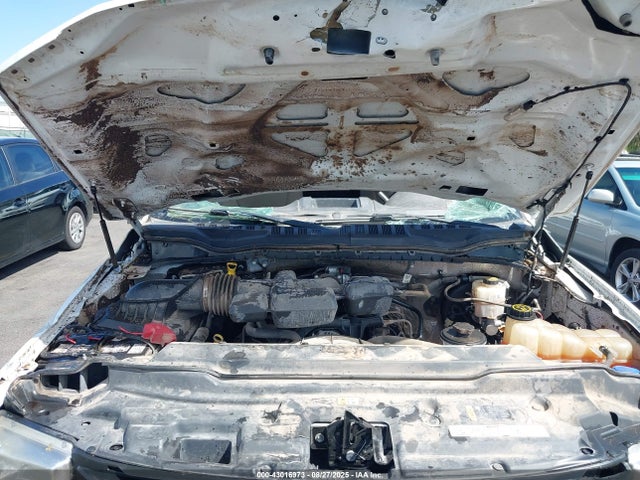 Ford 2018 2018 1FTBF2B69JEB41027 Image 5