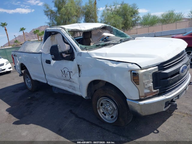 Ford 2018 2018 1FTBF2B69JEB41027 Image 9