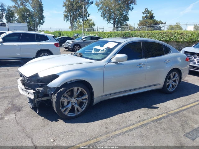 JN1BY1AP2EM260115 Infiniti Q70 3.7