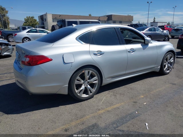 JN1BY1AP2EM260115 Infiniti Q70 3.7