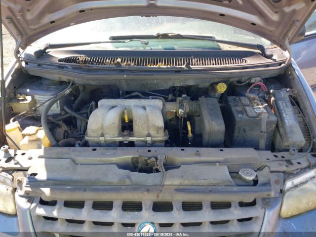 1998 PLYMOUTH VOYAGER 2P4FP25B6WR738665 Photo 9