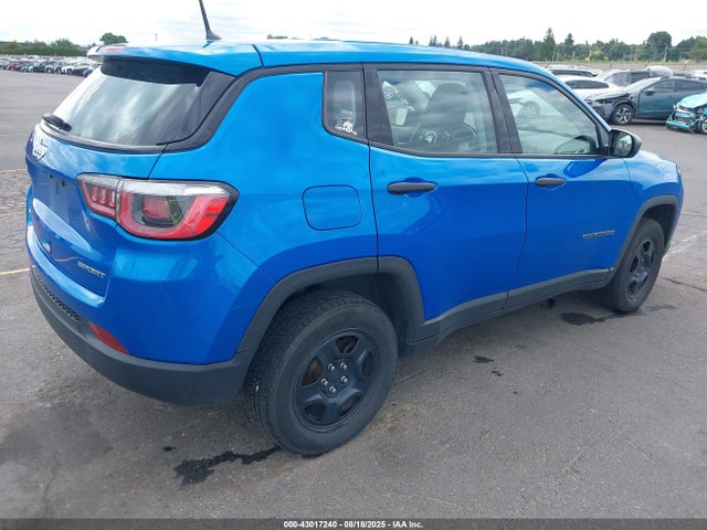 3C4NJDABXHT646171 Jeep 2017
