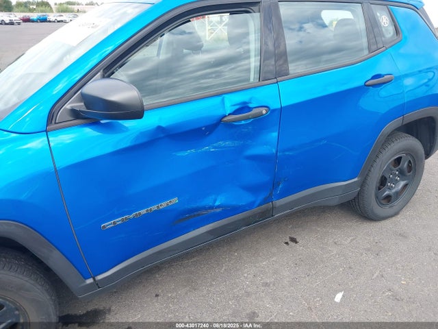 3C4NJDABXHT646171 Jeep 2017