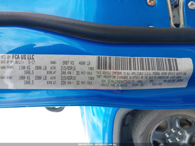 3C4NJDABXHT646171 Jeep 2017