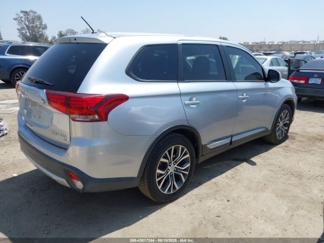 2016 MITSUBISHI OUTLANDER JA4AD3A3XGZ003880 Photo 3