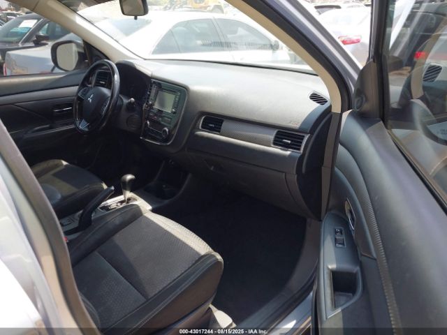 2016 MITSUBISHI OUTLANDER JA4AD3A3XGZ003880 Photo 4