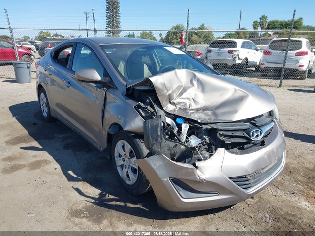 Hyundai dohc mpi nu 2016 5NPDH4AE8GH776062 Image 1