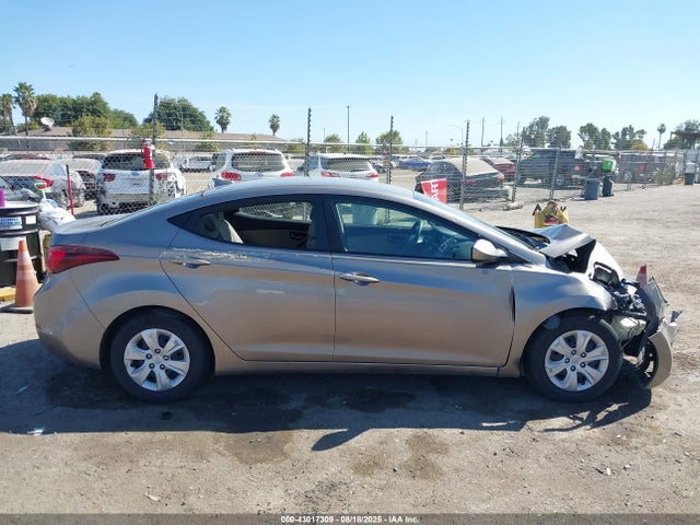 Hyundai dohc mpi nu 2016 5NPDH4AE8GH776062 Image 13