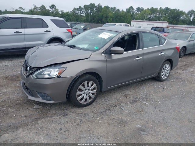 Nissan Sentra 2016 3N1AB7AP3GL640321 Image 2