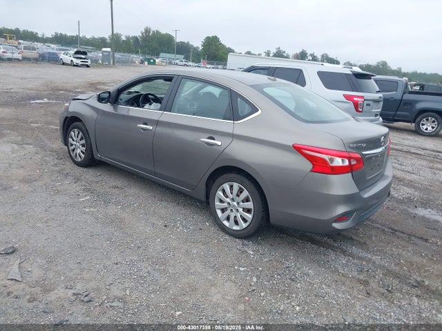 Nissan Sentra 2016 3N1AB7AP3GL640321 Image 3
