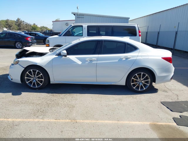 Acura j35y6 2018 19UUB2F5XJA004600 Image 14